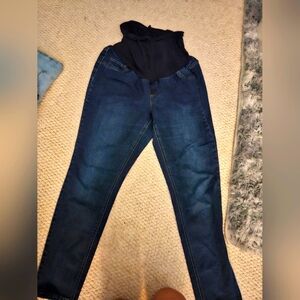 Jessica Simpson Maternity Jeans